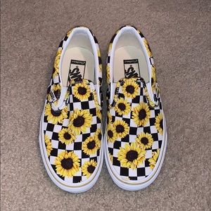 don’t wear ; literally brand new.